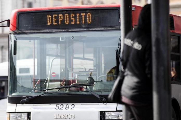 Scioperi: Roma, stop a bus e metro